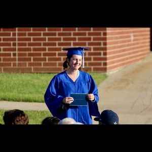 Meet your Posher, Tessa